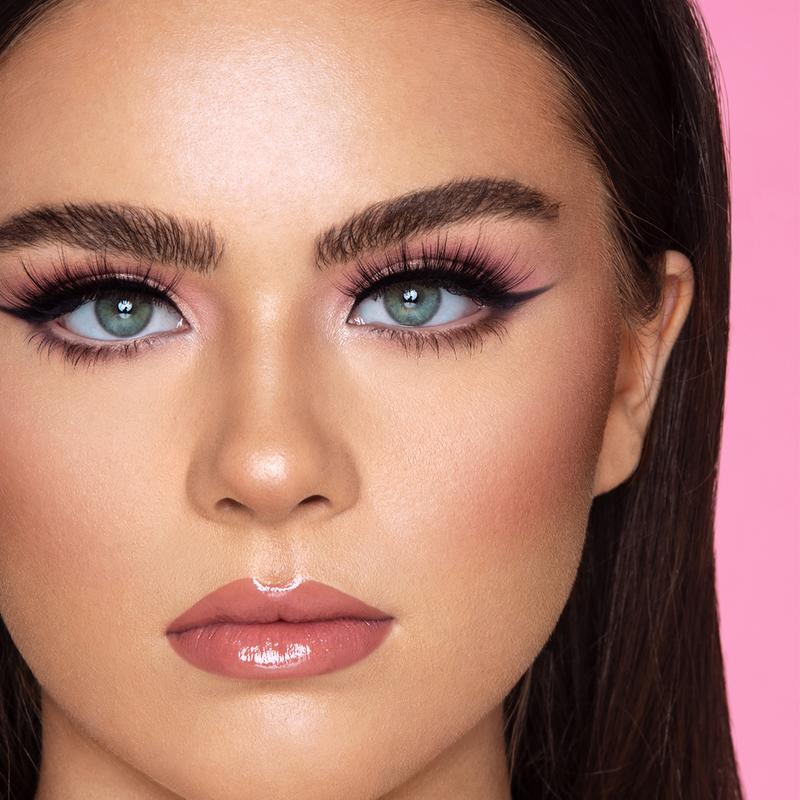 TEMPTRESS  FAUX MINK EYELASHES (cruelty free)